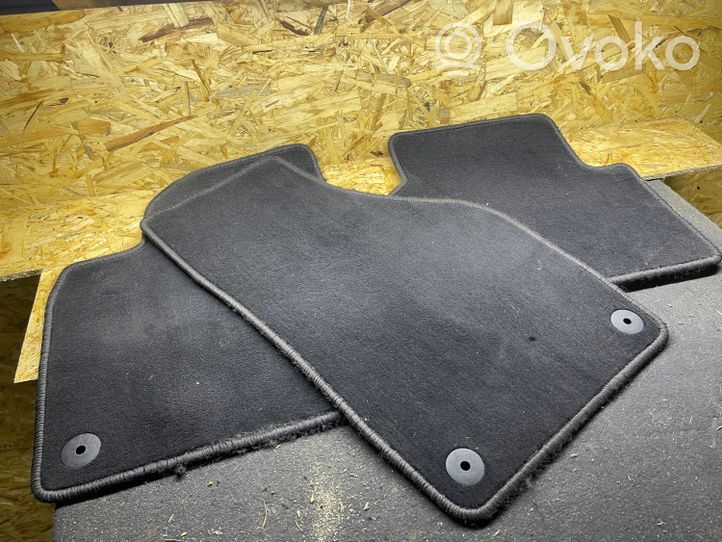 Volkswagen Tiguan Kit tapis de sol auto 