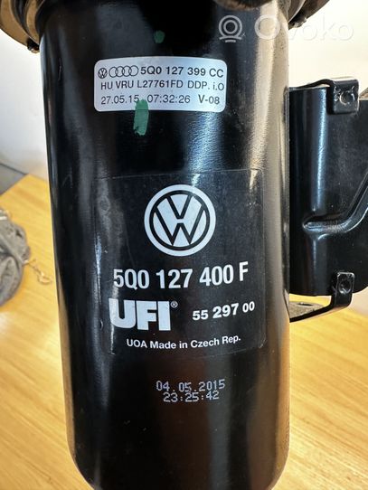Volkswagen PASSAT B8 Polttoainesuodattimen kotelo 5Q0127399CC