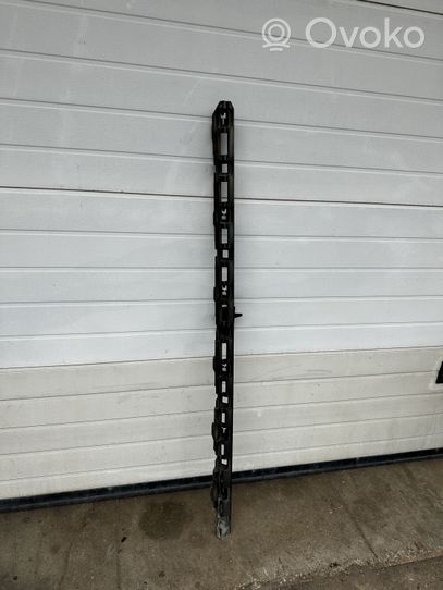 Volkswagen PASSAT B8 Sill supporting ledge 3G0853946