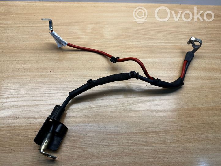 Volkswagen PASSAT B8 Câble de batterie positif 5Q0971228