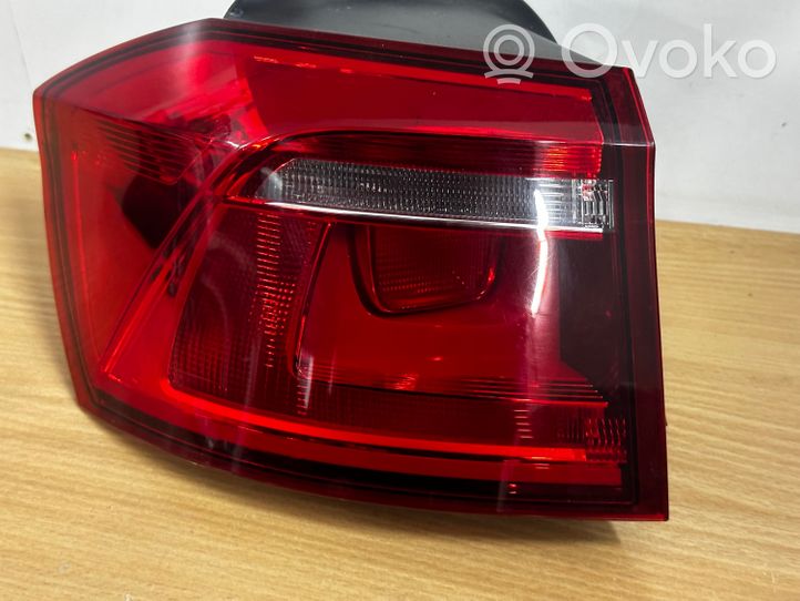 Volkswagen Golf Sportsvan Lampa tylna 510945095H