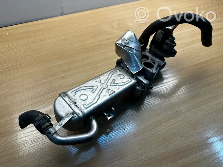 Volkswagen PASSAT B7 EGR valve cooler 03L131512C