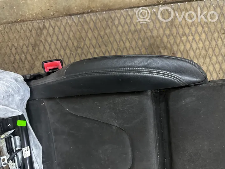 Audi A4 S4 B8 8K Priekinė keleivio sėdynė 