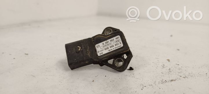 Audi A4 S4 B7 8E 8H Sensore di pressione 038906051C