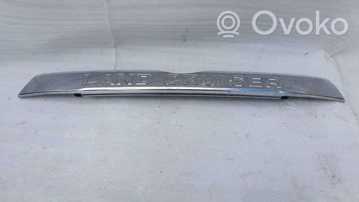 Toyota Land Cruiser (J150) Rivestimento anteriore minigonna laterale 7681060140