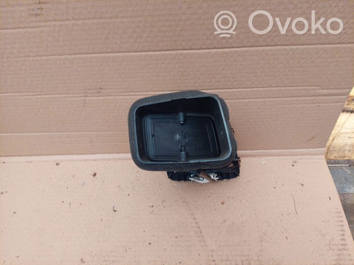 Volkswagen Sharan Copertura griglia di ventilazione laterale cruscotto 7N0819703