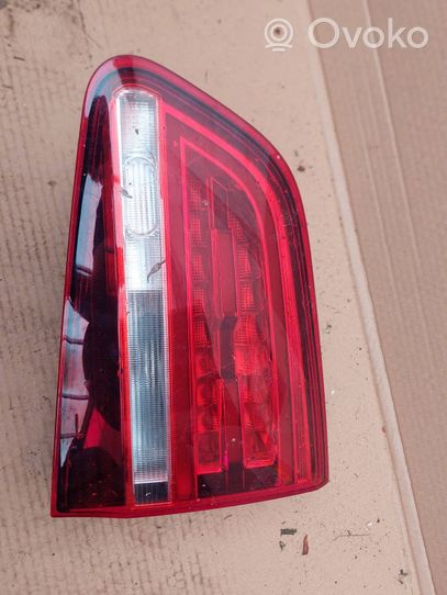 Volkswagen Sharan Tailgate rear/tail lights 7N0945308