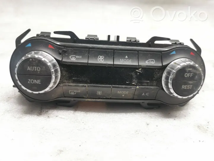 Mercedes-Benz B W246 W242 Ilmastoinnin ohjainlaite A2469001908