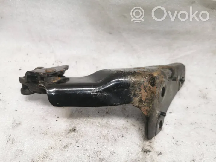 Citroen Berlingo Charnière inférieure de porte arrière 9680486680J