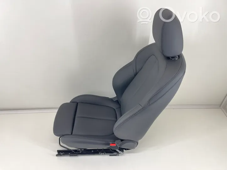 BMW 2 F44 Seat set 