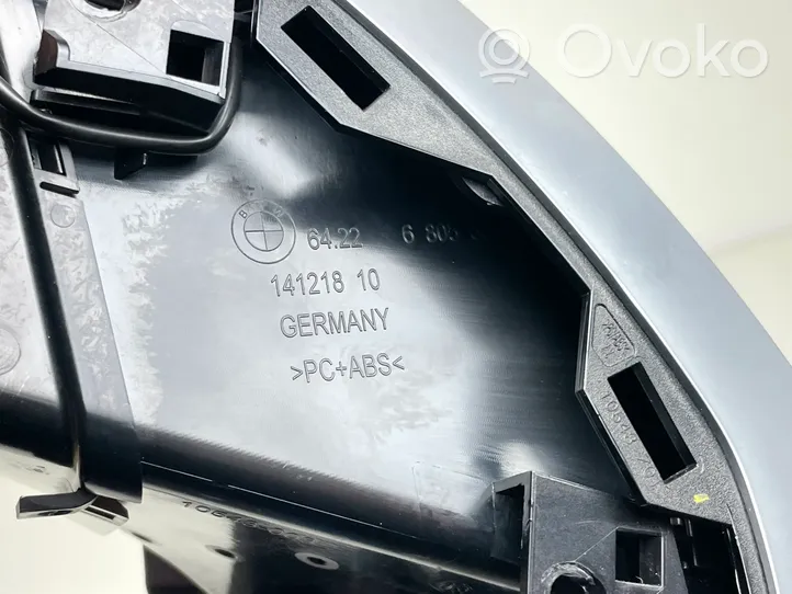 BMW 8 G15 Copertura griglia di ventilazione laterale cruscotto 6805805