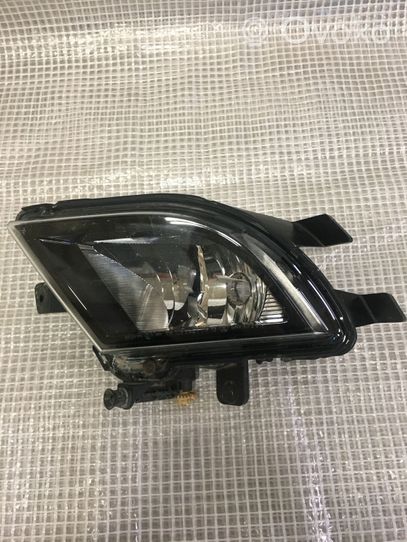 Volkswagen Jetta VI Front fog light 5c7941699