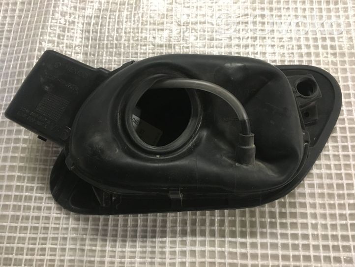 Volkswagen Golf VII Verrouillage du bouchon du réservoir de carburant 5GM809857K