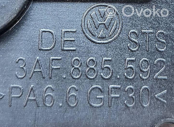 Audi A3 S3 8V Istuimen selkänojan säätövipu/-kahva 3AF885592