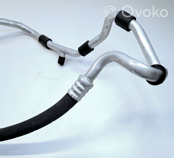 Volkswagen Jetta VI Air conditioning (A/C) pipe/hose 5C0820743B