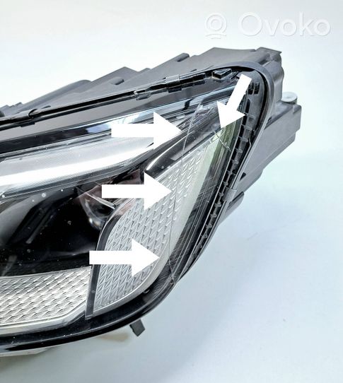 Audi A4 S4 B9 Lampa przednia 8W0941035E