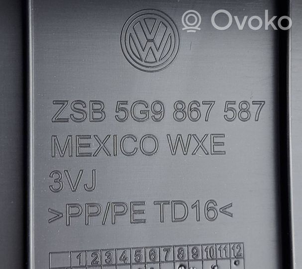 Volkswagen Golf VII Tapicerka klapy tylnej / bagażnika 5G9867587