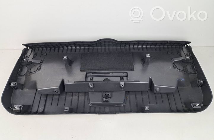 Volkswagen Golf VII Tapicerka bagażnika / Komplet 5G9867605A