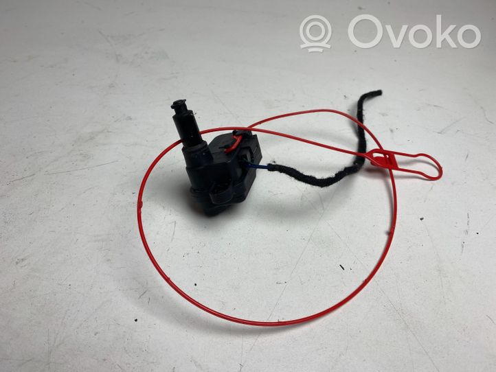 Audi A6 S6 C7 4G Motorino del tappo del serbatoio del carburante 4L0862153C