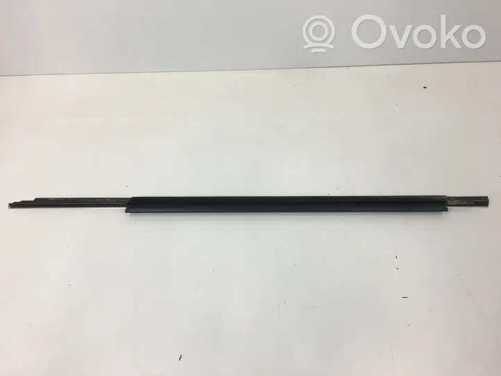 Audi Q5 SQ5 Front door glass trim molding 8R0853284F