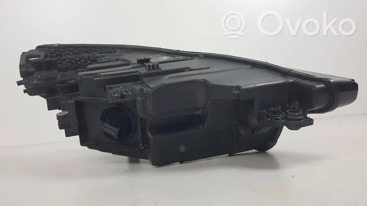 Audi e-tron Faro/fanale 4KE941039