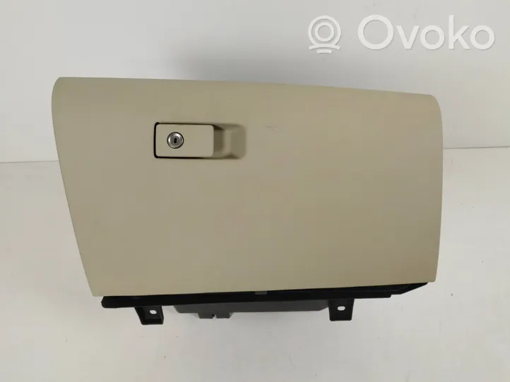 Volvo XC60 Glove box 30755651