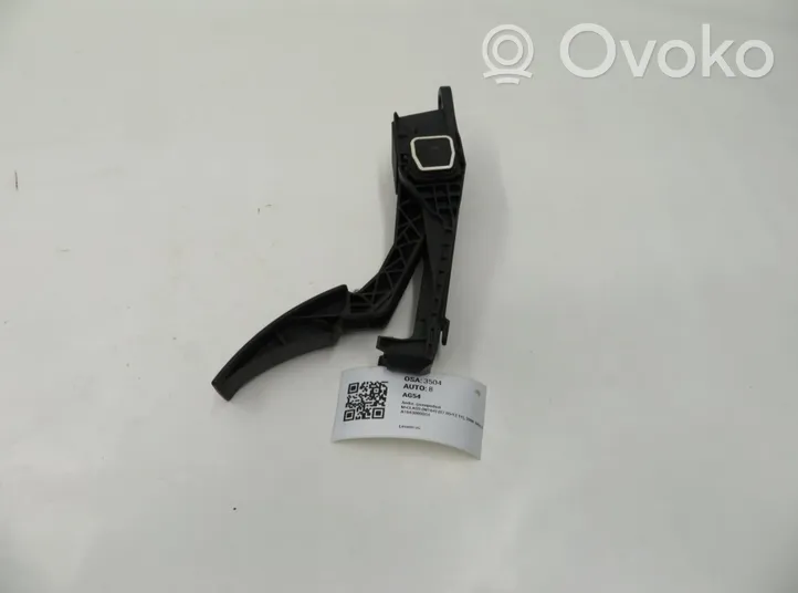 Mercedes-Benz ML W164 Support de pédale d'accélérateur A1643000004