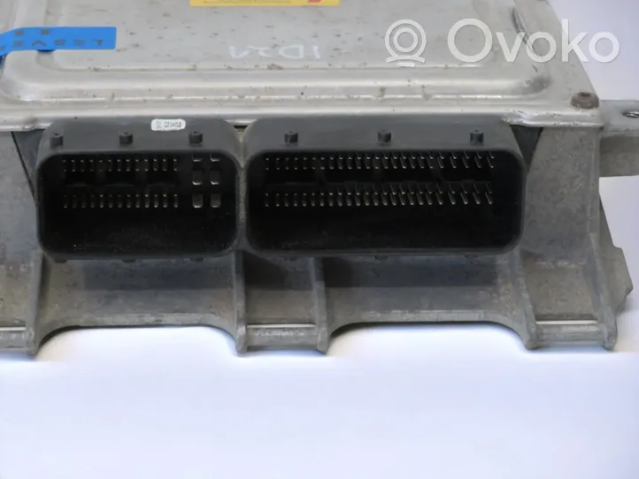 Mercedes-Benz A W169 Moottorin ohjainlaite/moduuli A0004469640