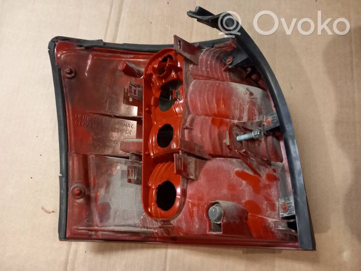 Audi A4 S4 B6 8E 8H Rear/tail lights 283702