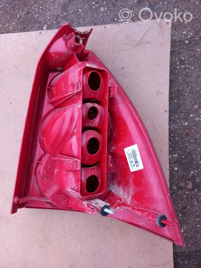 Peugeot 307 Rear/tail lights 89026938