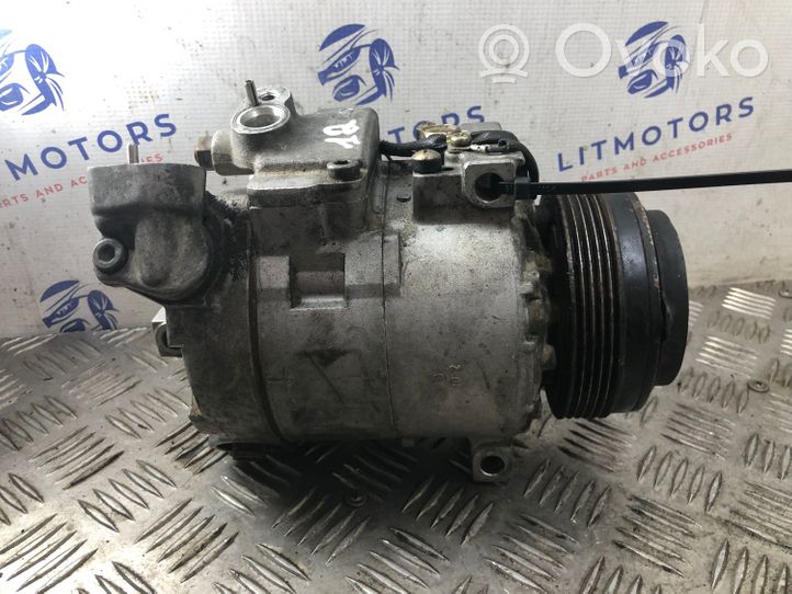 BMW 7 E38 Compressore aria condizionata (A/C) (pompa) 8377244