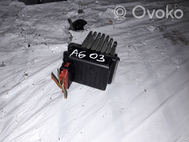 Audi A6 Allroad C5 Résistance moteur de ventilateur de chauffage 4B0820521