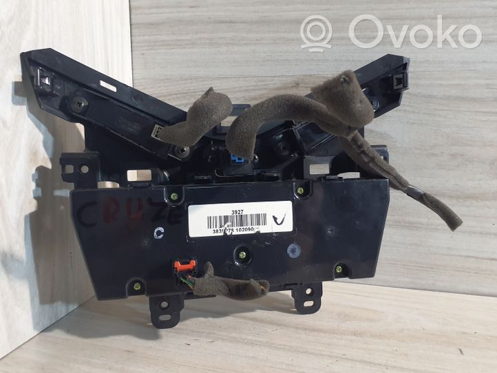 Chevrolet Cruze Climate control unit 