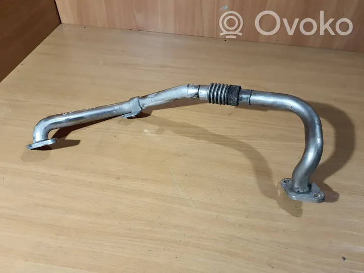 Audi A4 S4 B8 8K Linea/tubo flessibile della valvola EGR 03L131521AH