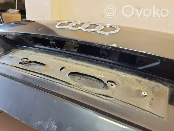 Audi Q7 4L Takaluukun/tavaratilan kansi 