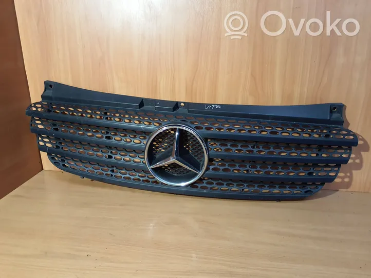 Mercedes-Benz Vito Viano W639 Front bumper upper radiator grill A6398800185