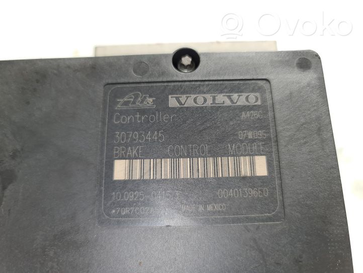 Volvo V70 Pompe ABS P30793444