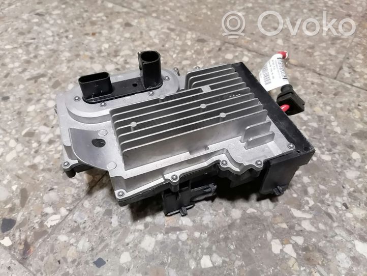 Volvo S90, V90 Akun ohjainlaite 32300277