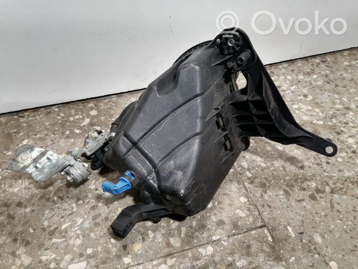 BMW 6 F06 Gran coupe Vase d'expansion / réservoir de liquide de refroidissement 17137601949