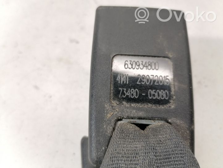 Toyota Avensis T270 Takaistuimen turvavyön solki 6093109