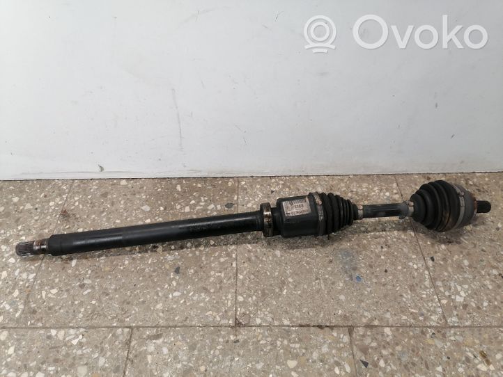 Volvo V70 Etuvetoakseli P30777065