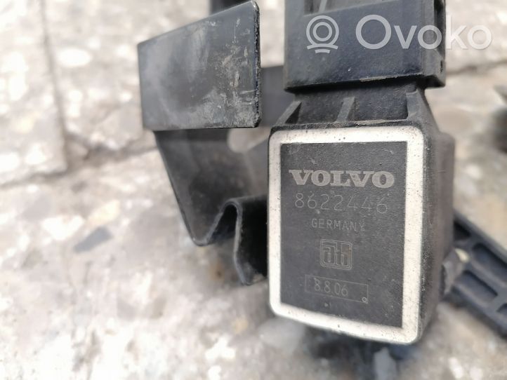 Volvo V70 Ajovalon korkeusanturi 8622446