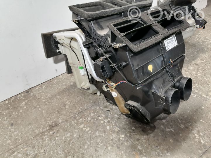 Volvo V70 Scatola climatizzatore riscaldamento abitacolo assemblata P30661705