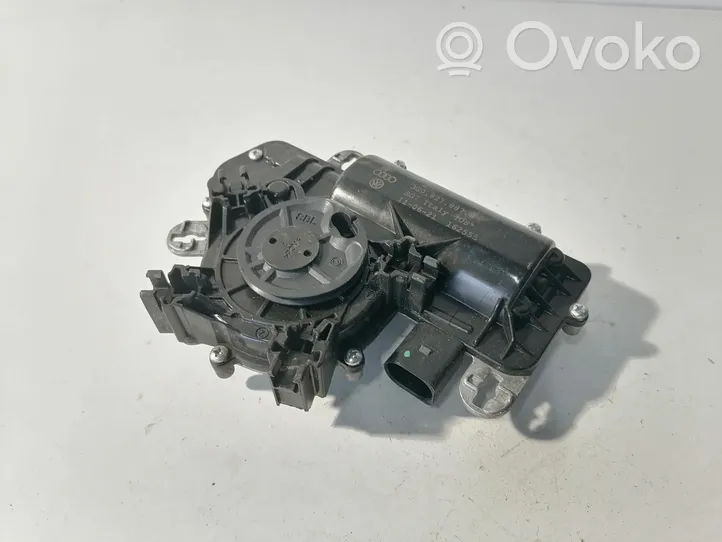 Volkswagen Tiguan Takaluukun/tavaratilan luukun nostomoottori 3G0827887B