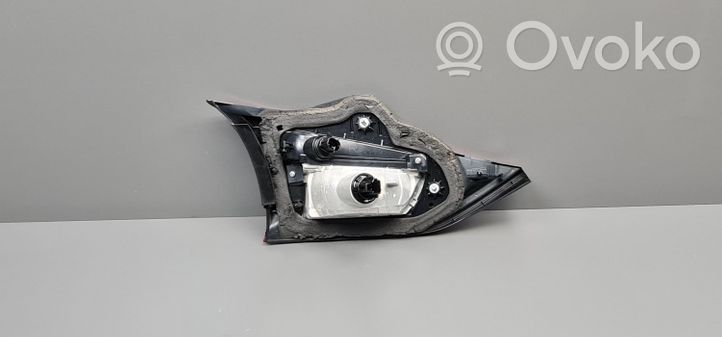 Mazda 6 Luci posteriori del portellone del bagagliaio 22641897