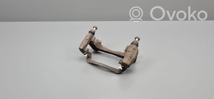 Mazda 6 Plaquette / support d'étrier avant 