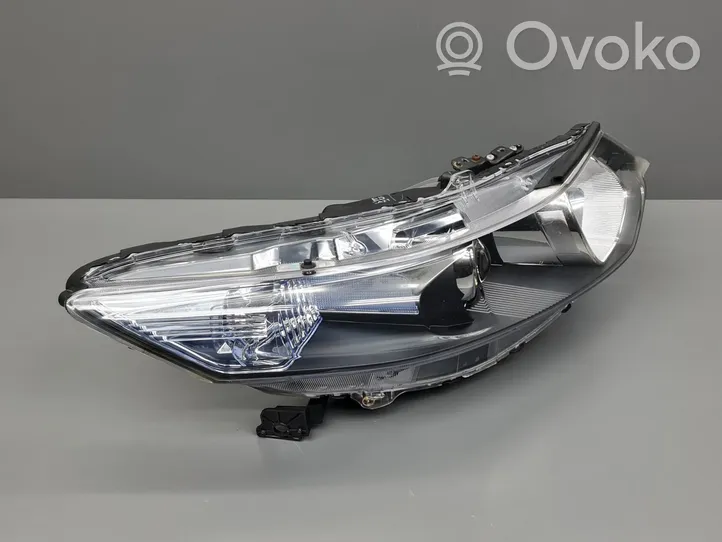 Honda Accord Lampa przednia P7530