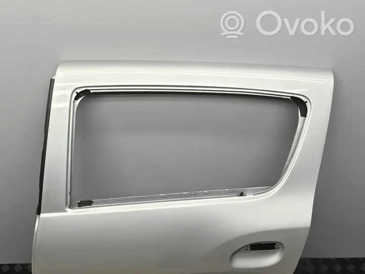 Dacia Sandero Rear door 821136648R