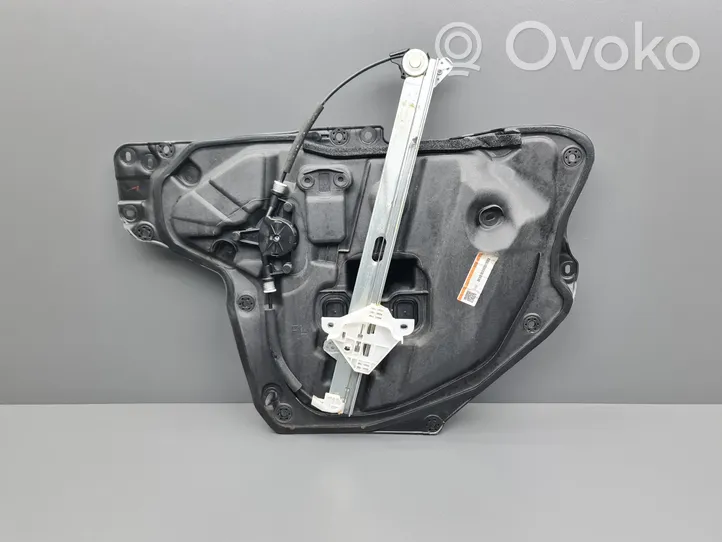 Mazda 3 III Alzacristalli della portiera anteriore con motorino BHN95958X