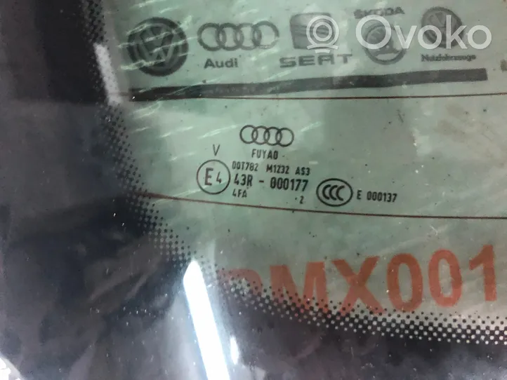 Audi Q5 SQ5 Szyba klapy tylnej / bagażnika 8R0845501A